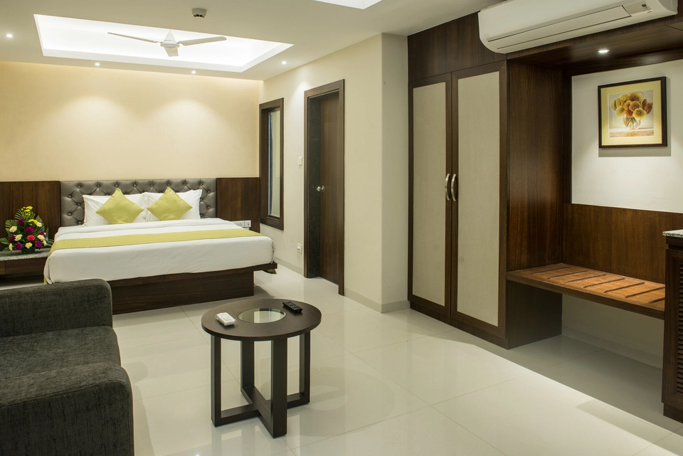 resort gallery