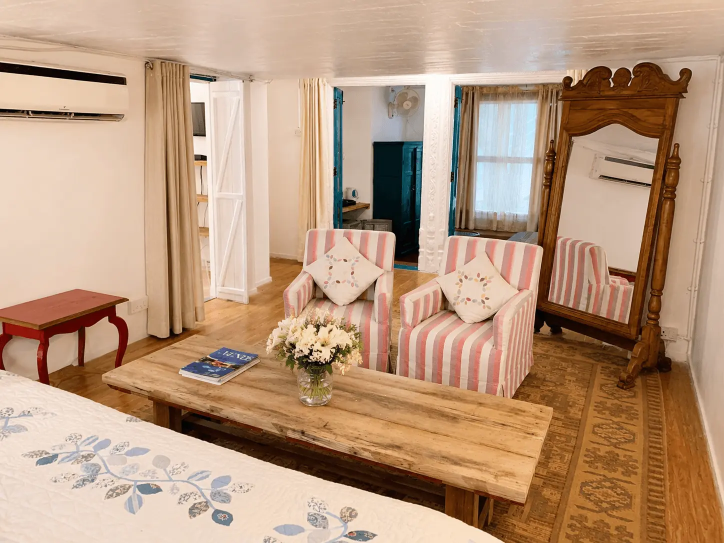 resort gallery