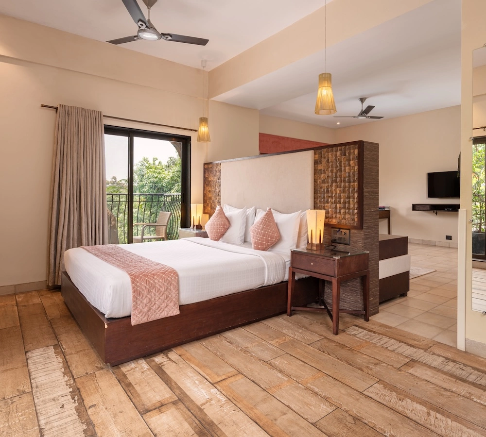 The Summer House, Pachmarhi Hotel Room Category Summer Suite