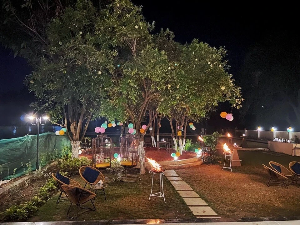 resort gallery