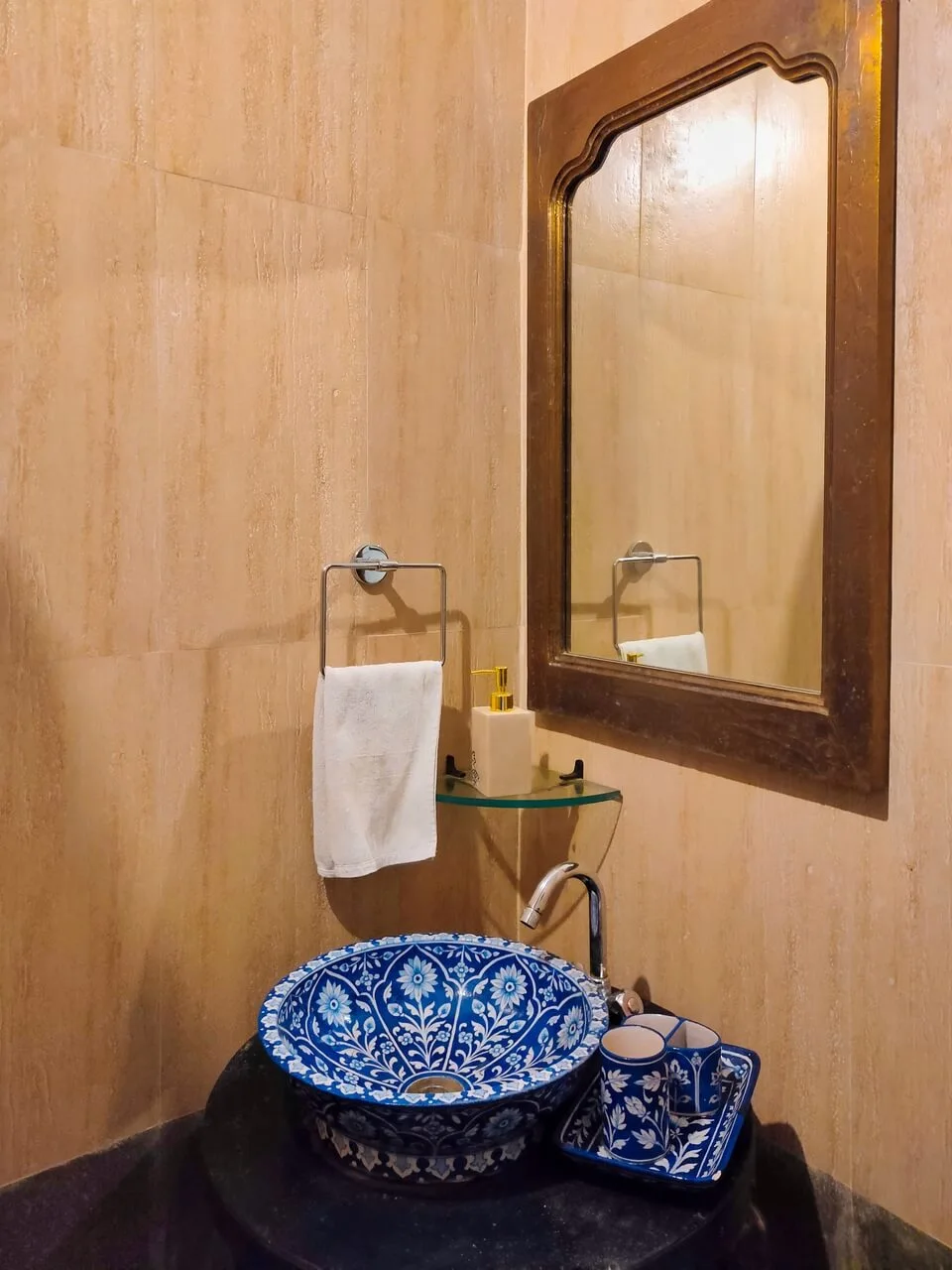 resort gallery